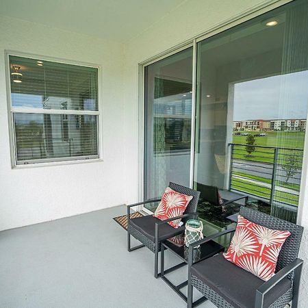 Only 5 Miles From Disney! Free Water Park! 2 Bed, 2 Bath Condo, Sleeps 8 Kissimmee Exterior photo