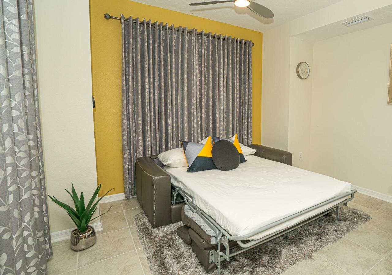 Only 5 Miles From Disney! Free Water Park! 2 Bed, 2 Bath Condo, Sleeps 8 Kissimmee Exterior photo